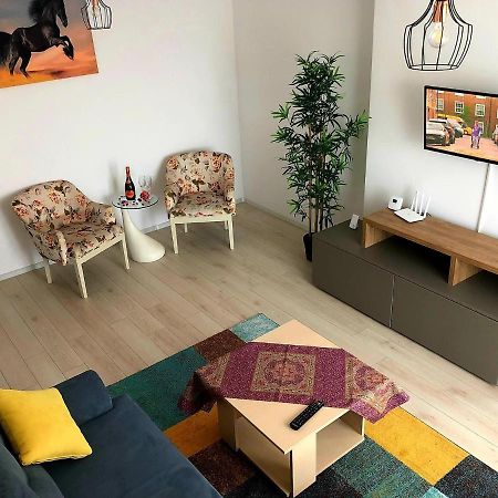 Jolie Apartments Брашов Екстериор снимка