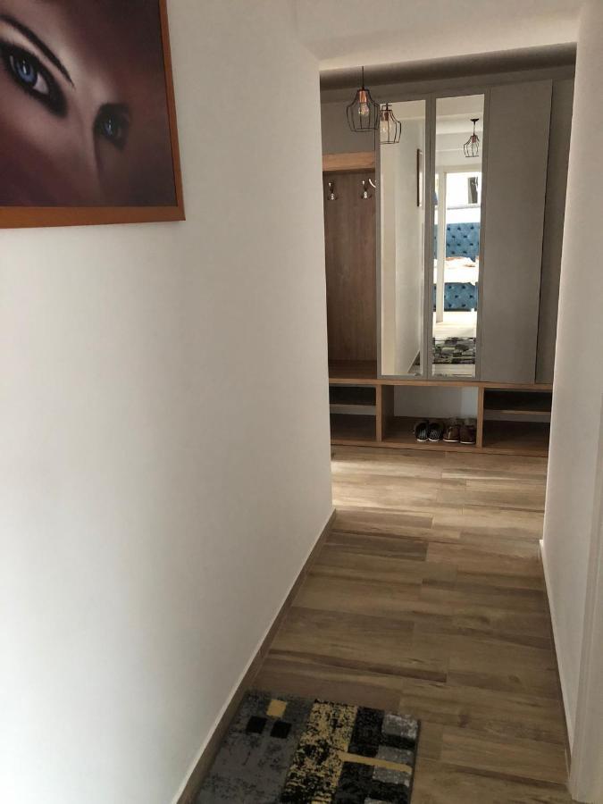 Jolie Apartments Брашов Екстериор снимка